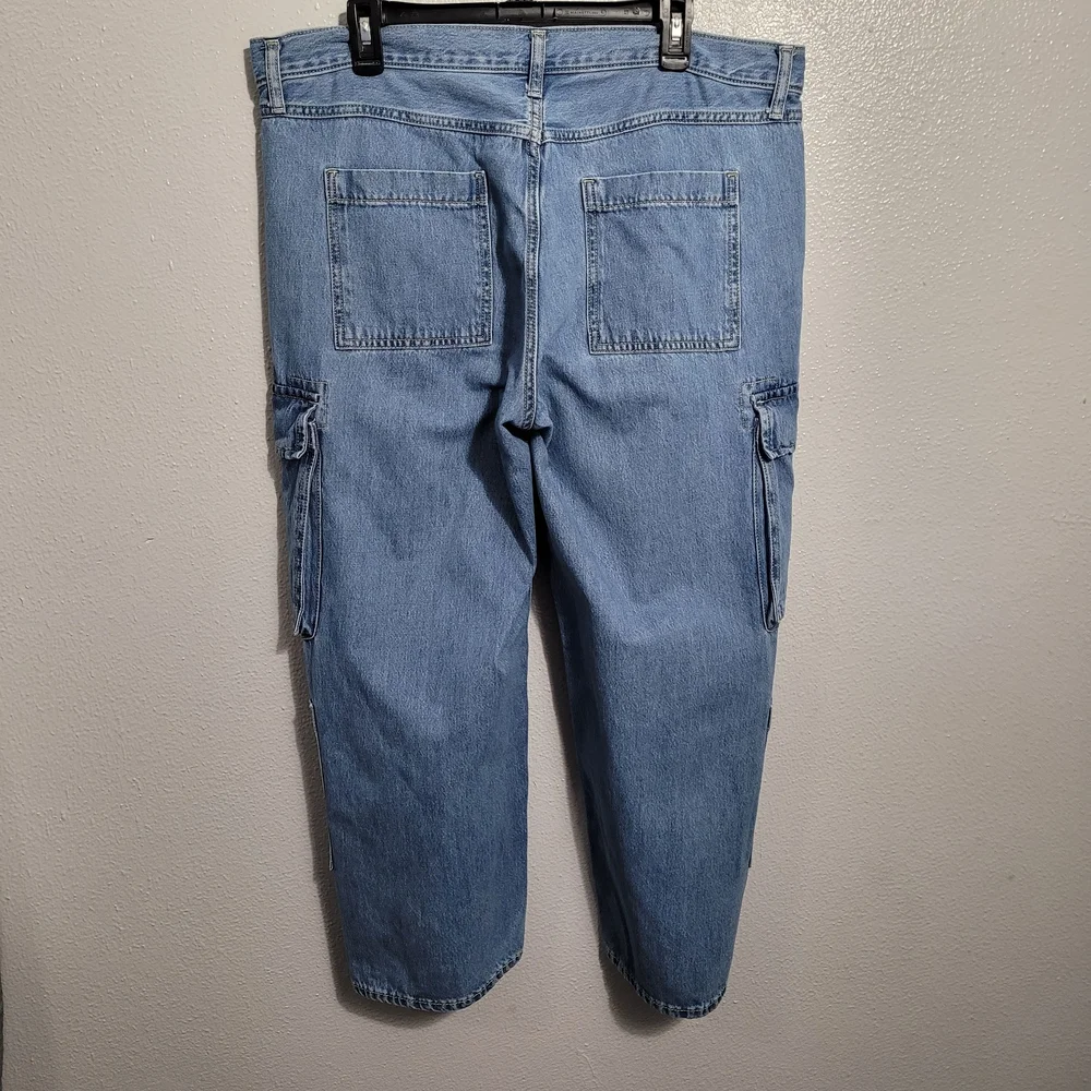 Old Navy Light Blue Drapey Denim Jeans 16 Petite - Picture 2 of 10